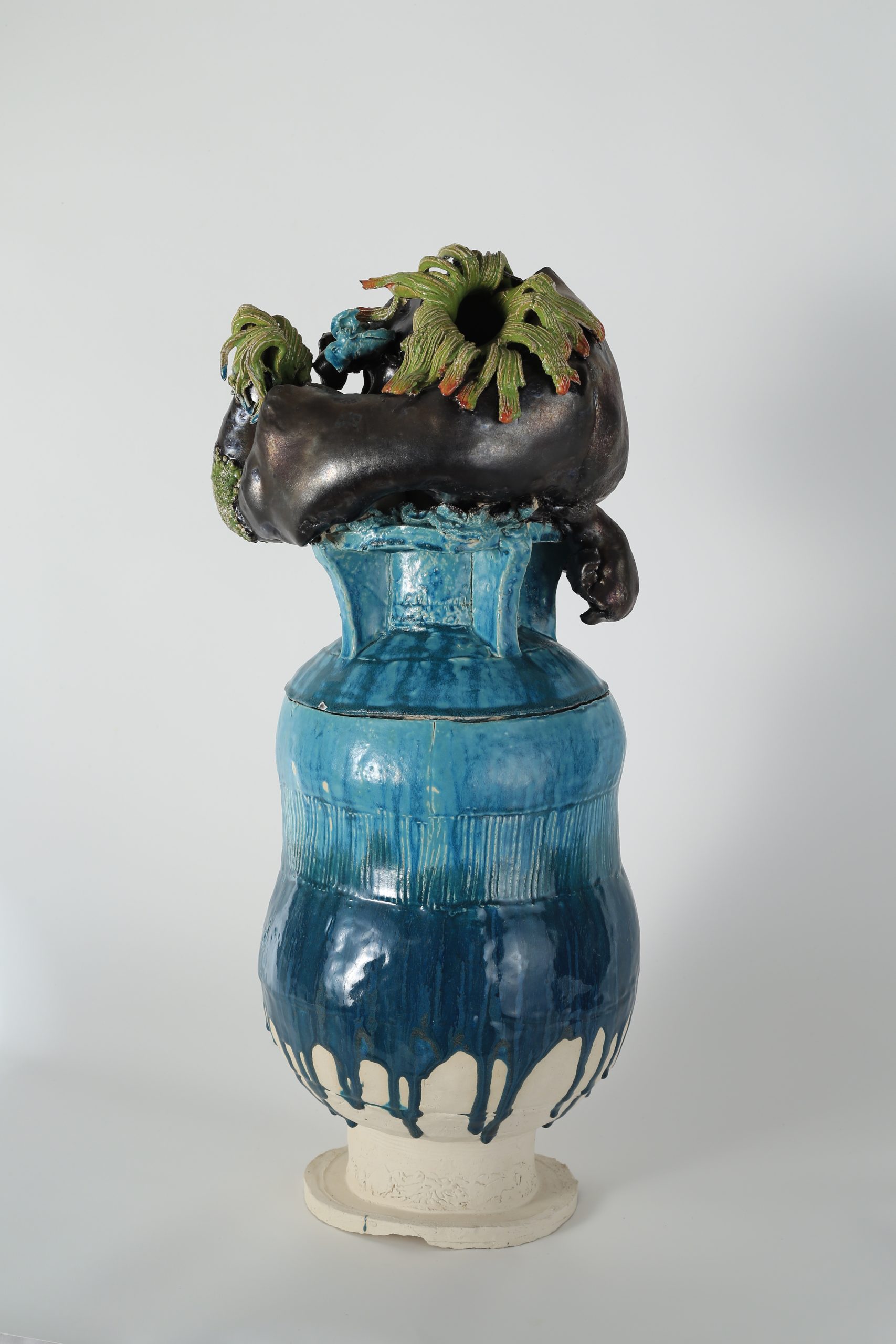 Benedetto Pietromarchi. Untitled 2, 2018, Ceramic, 72x34 cm