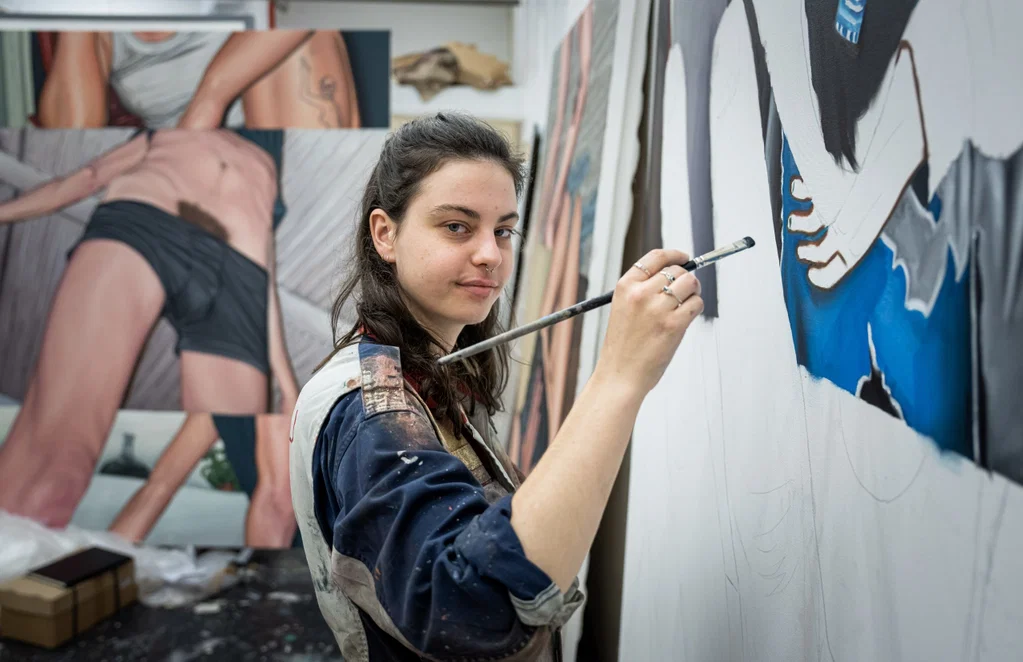 Bobbi Essers in her studio
