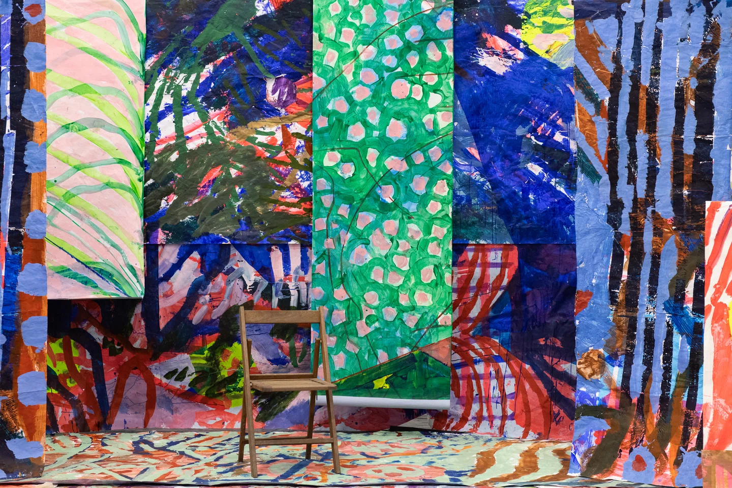 Geoffroy Pithon: what happens when painting leaves the frame?