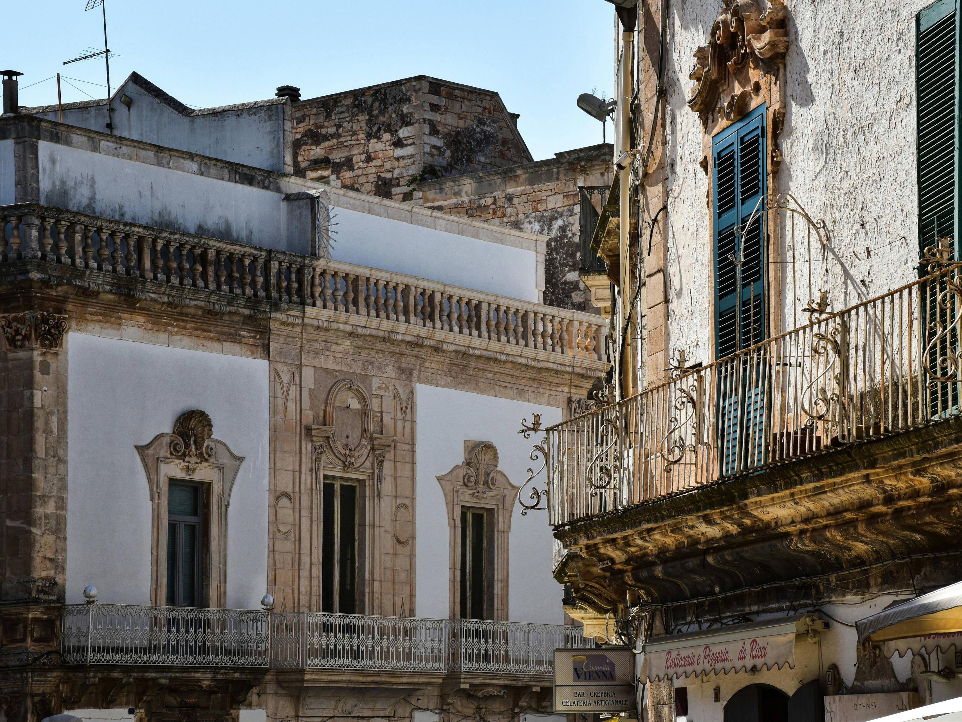 Historic mansions of Lecce